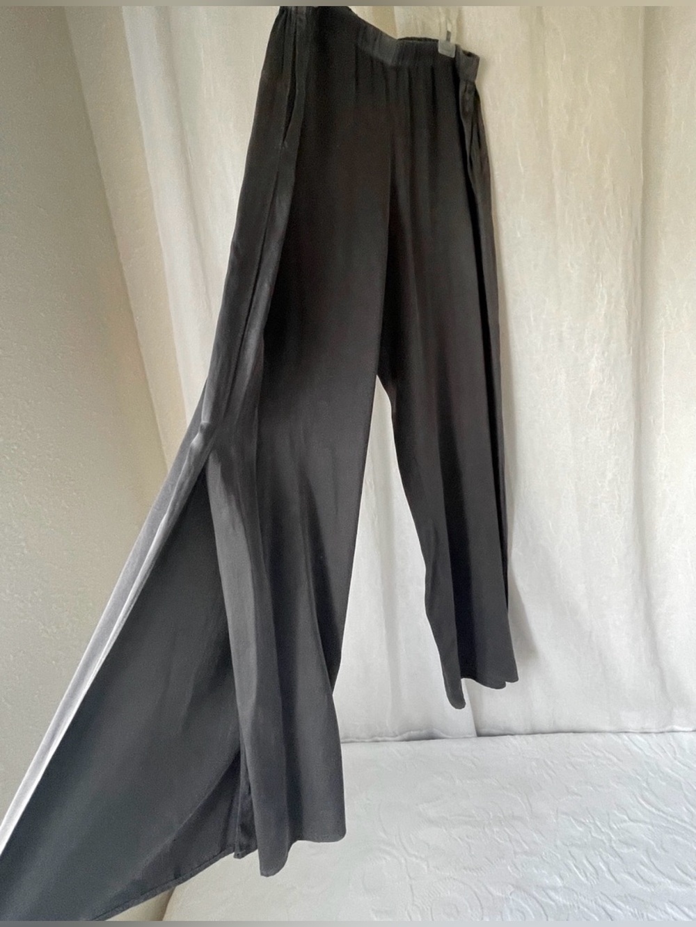 Lunya Washable Silk High Rise Side Slit Wide Leg Pants Immersed Black Size M